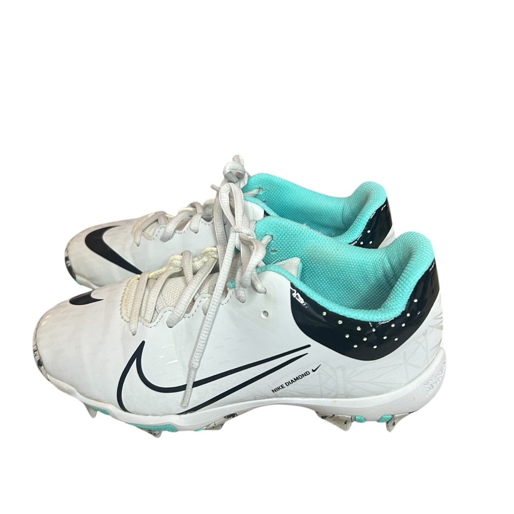 Nike White and Teal Athletic plastic Cleats size 3.5 youth